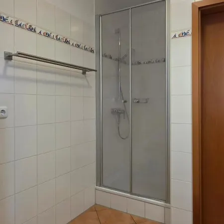 Διαμέρισμα H 19 *